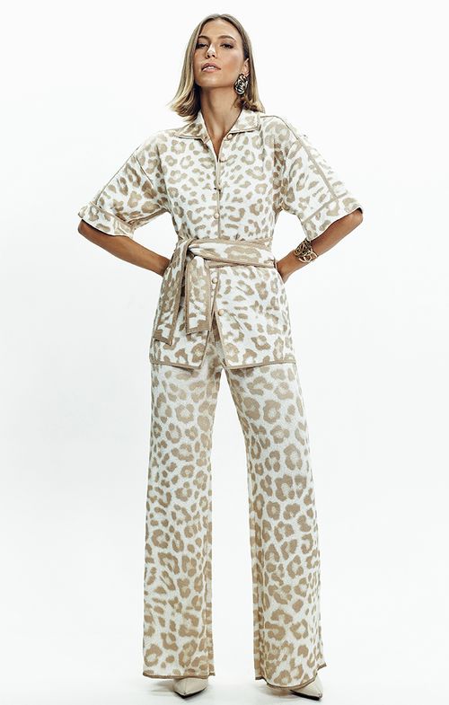 Calça Tricot Pantalona Onça Bolsos