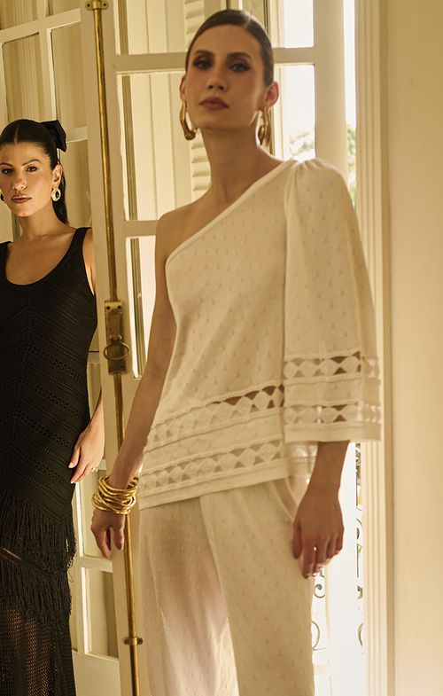 Bata Tricot Assimétrica Losango Fio Transparência