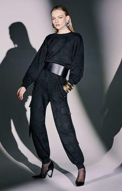 Calça Tricot Cargo Rosas Punho Botões